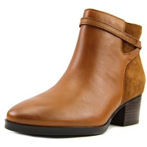 *SOLD*Lauren RalphLauren Damara Leather Ankle Boot